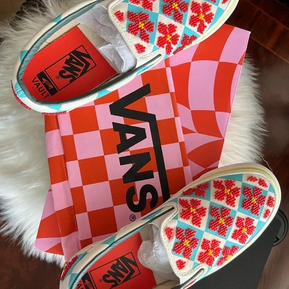 Shoes-Gucci X Vans SOLD OUT Blue Beaded Slip-on. NIB UNISEX Women’s 7.5 /Men’s 6 - Picture 4 of 17